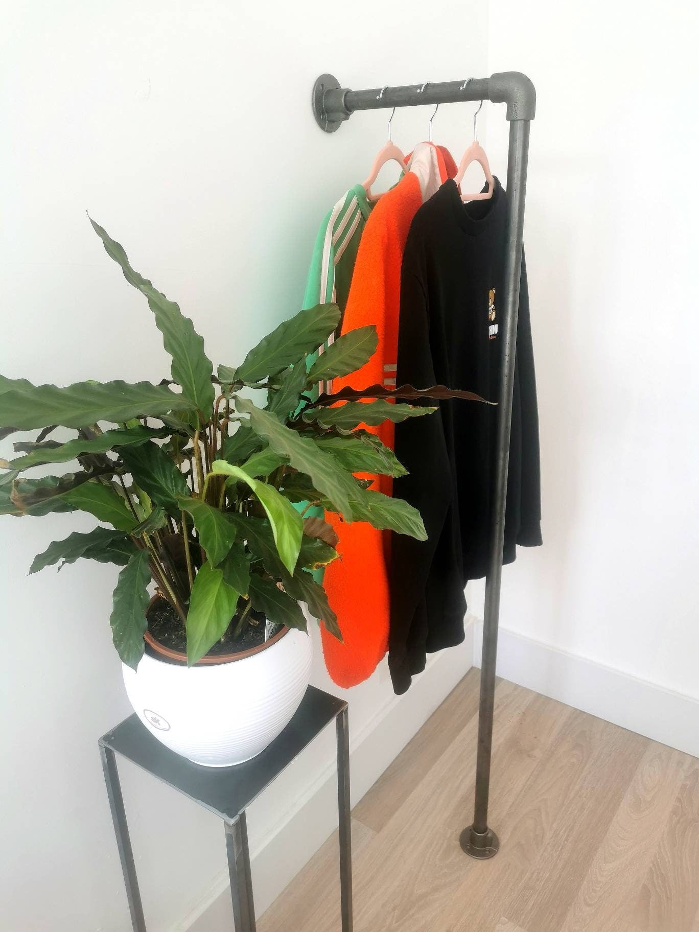 Industrial Pipe Clothing Rack - Wardrobe - Clothes Storage - Garment Rack - Closet - FREE POSTAGE