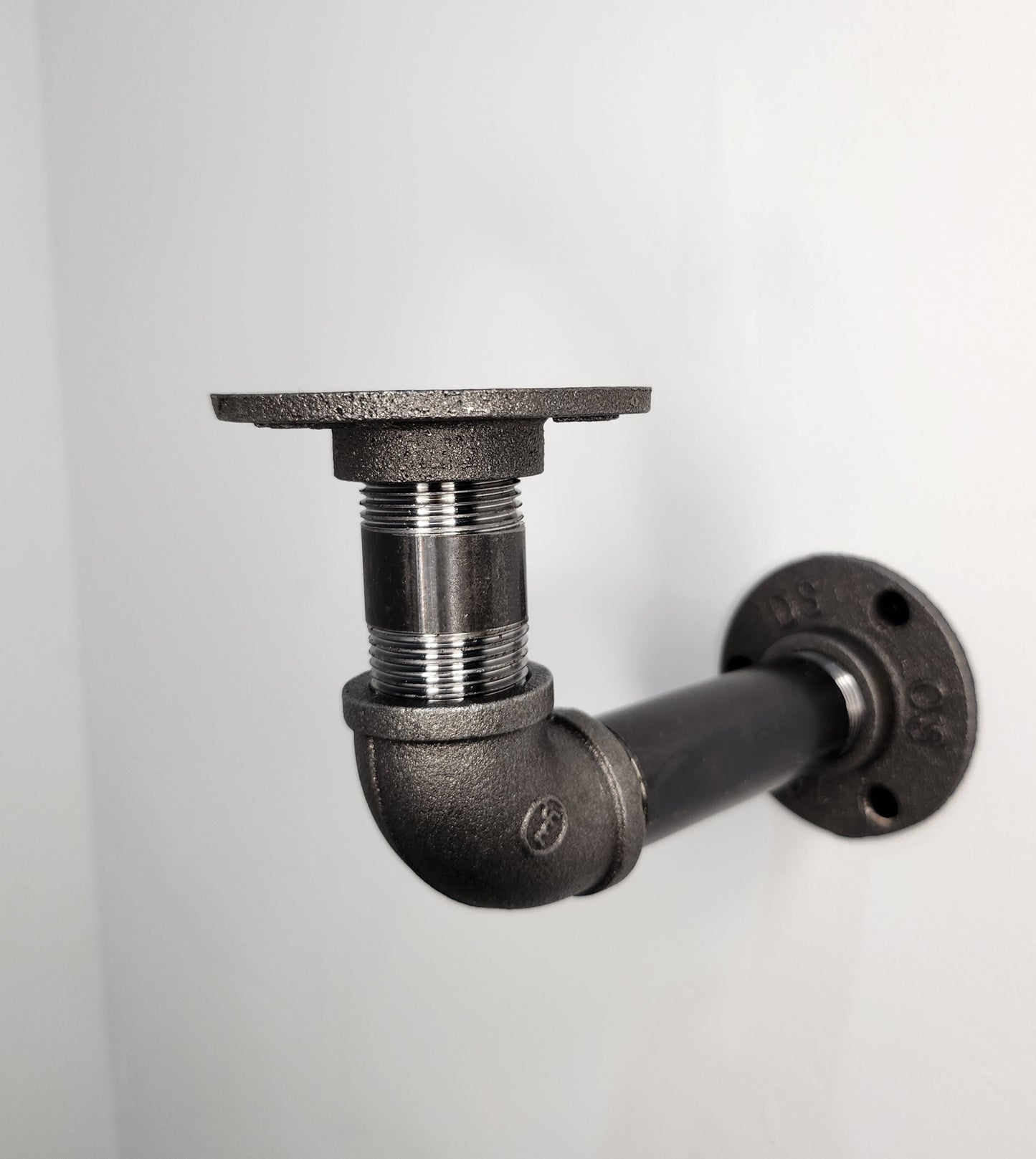 Scaffold Board Shelf And Raw Steel Industrial Pipe Brackets - Reclaimed - Heavy Duty - Variety Of Lengths And Finishes