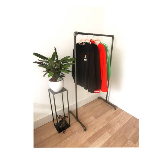 Industrial Pipe Clothing Rack – Freestanding Wardrobe Rail – Raw Steel Garment Rack – UK Made – Free UK Delivery