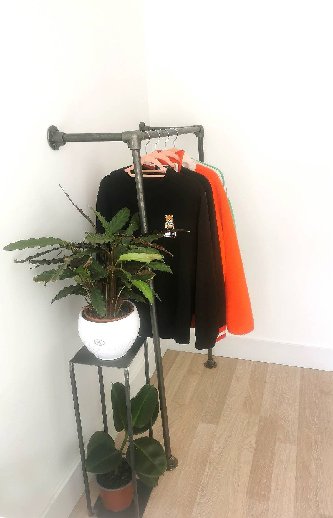 Industrial Pipe Clothing Rack - Wardrobe - Clothes Storage - Garment Rack - Closet - FREE POSTAGE