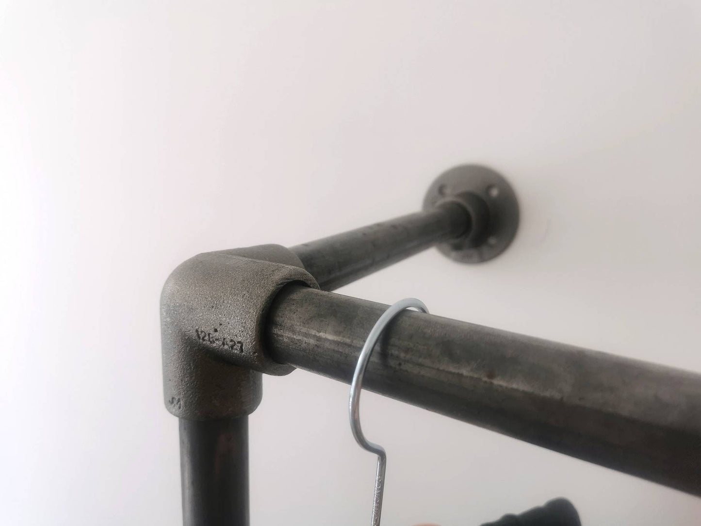 Industrial Pipe Clothing Rack - Wardrobe - Clothes Storage - Garment Rack - Closet - FREE POSTAGE