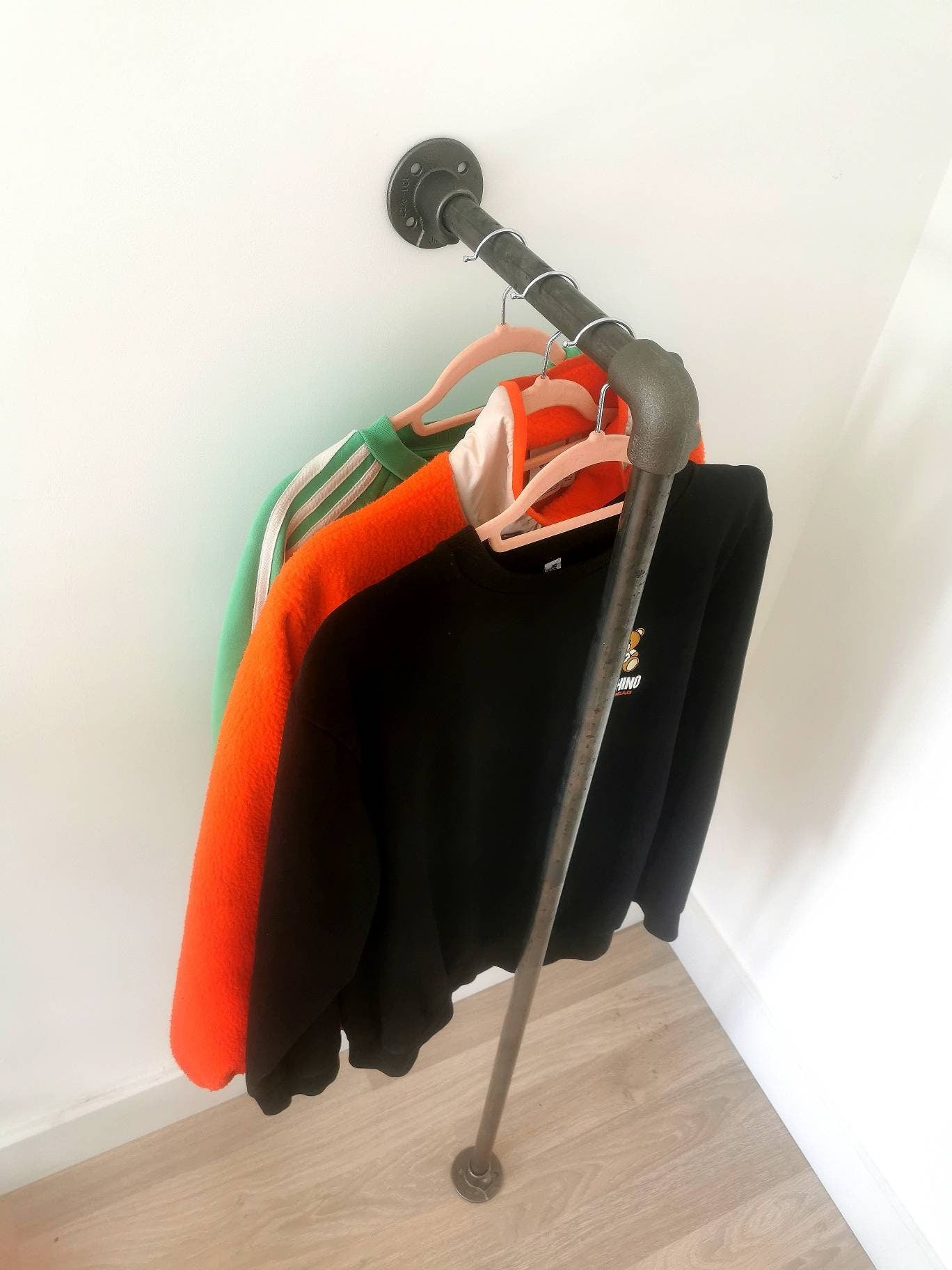 Industrial Pipe Clothing Rack - Wardrobe - Clothes Storage - Garment Rack - Closet - FREE POSTAGE
