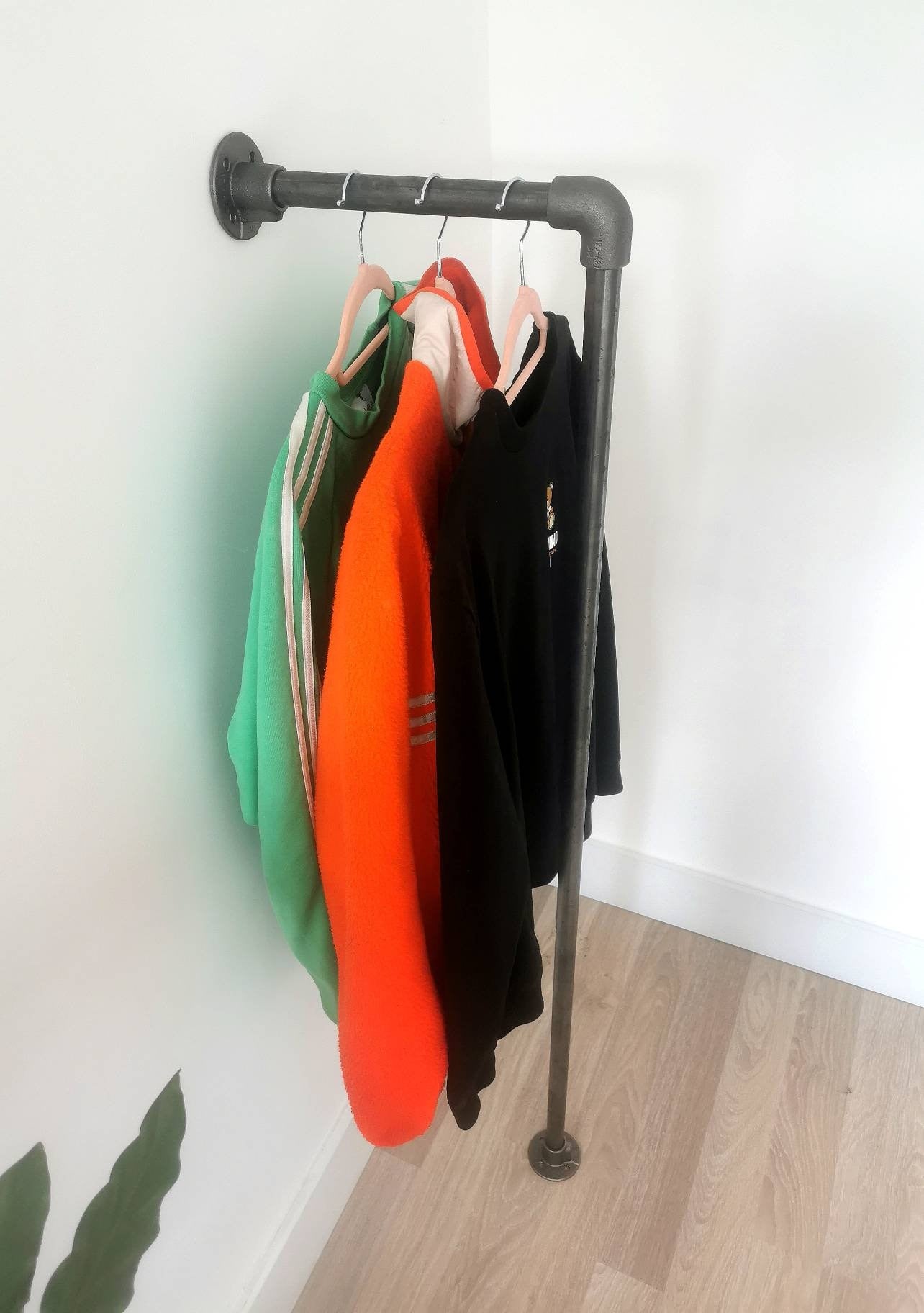 Industrial Pipe Clothing Rack - Wardrobe - Clothes Storage - Garment Rack - Closet - FREE POSTAGE