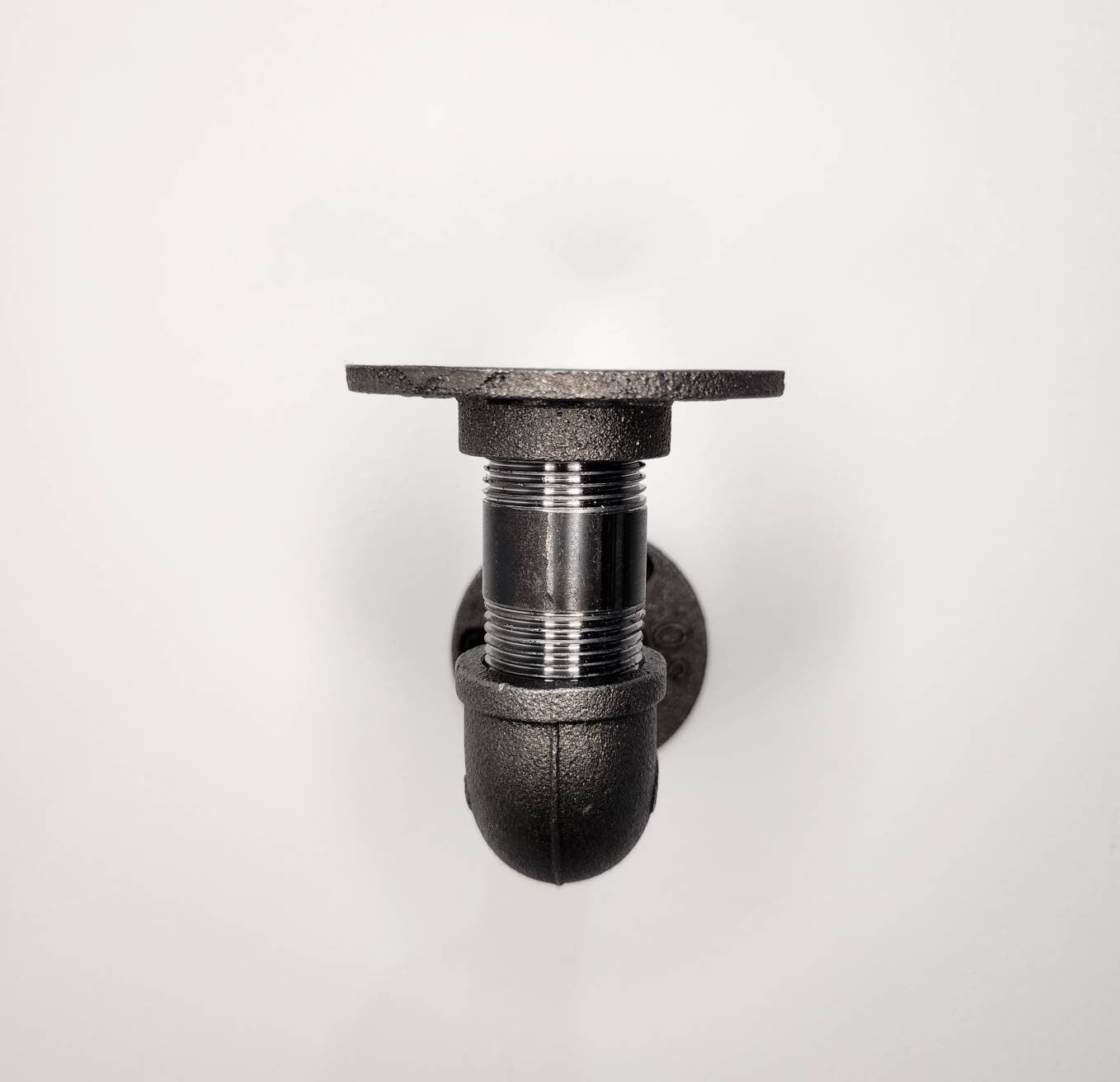Industrial Pipe Shelving Brackets - Pipe Brackets - Industrial Shelving Bracket