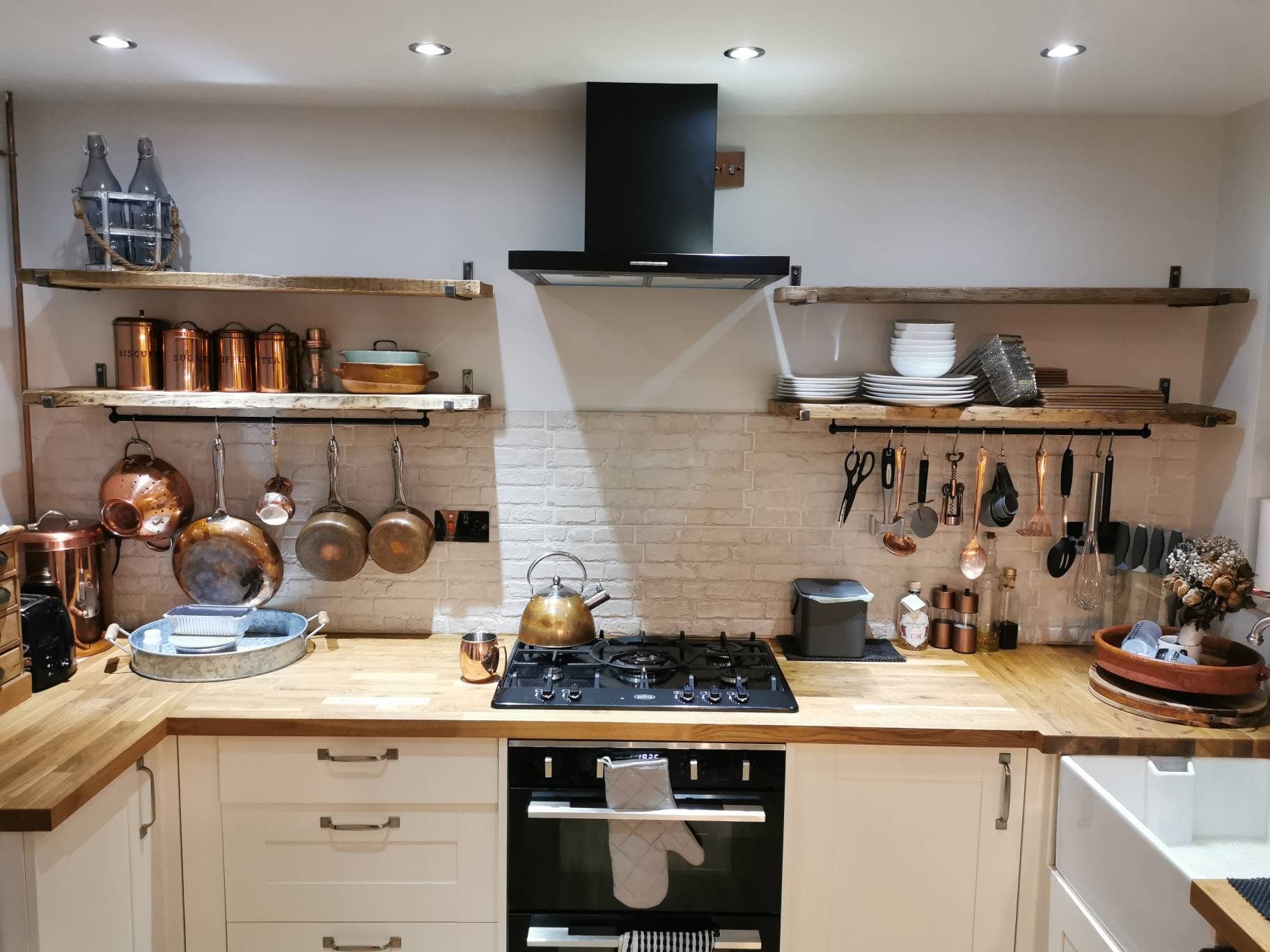 Industrial Scaffold Shelf Brackets – Heavy Duty Raw Steel – Wall Shelf Supports – UK Made – Free UK Delivery