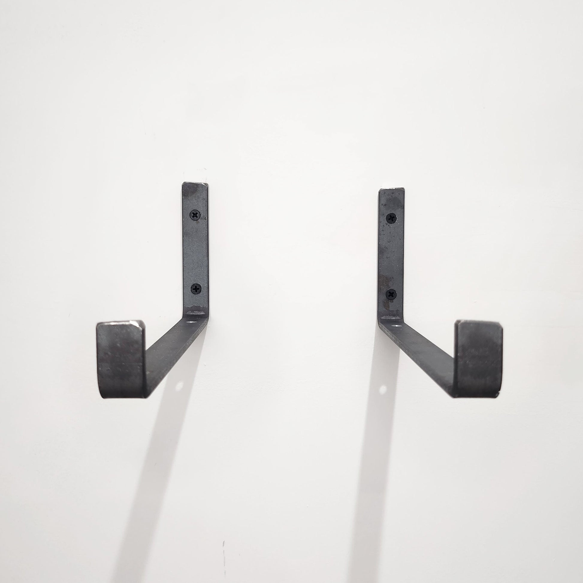 Industrial Shelf Brackets – Raw Steel Heavy Duty – Wall Mounted Shelf Supports – UK Made – Free UK Delivery