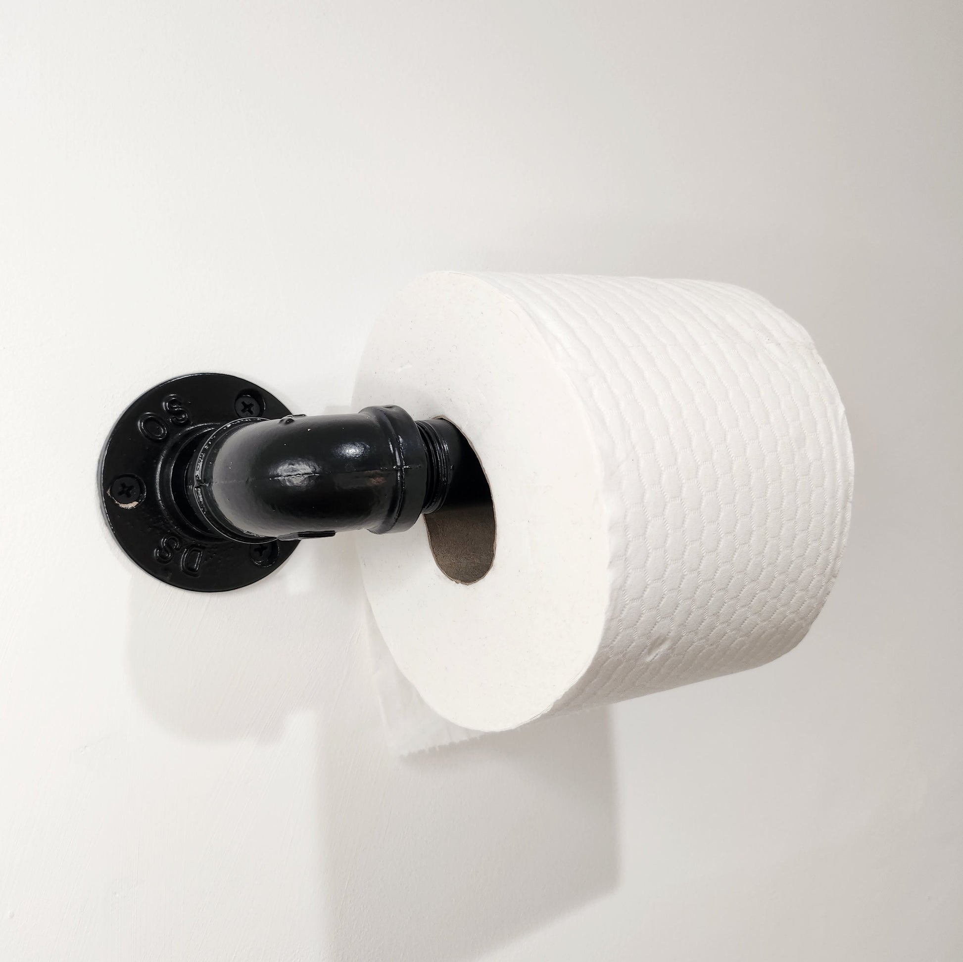 Industrial Steel Tube Toilet Roll Holder Black - Toilet Paper Holder - Pipe Fitting Loo Roll Holder