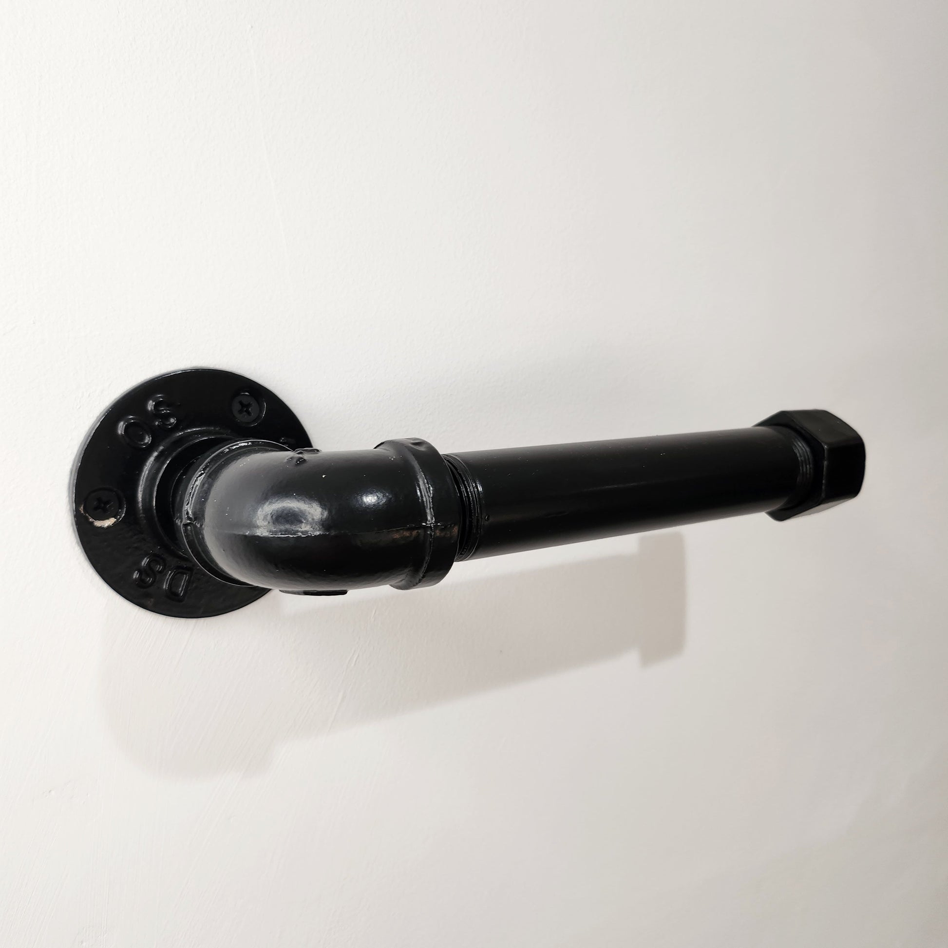 Industrial Steel Tube Toilet Roll Holder Black - Toilet Paper Holder - Pipe Fitting Loo Roll Holder