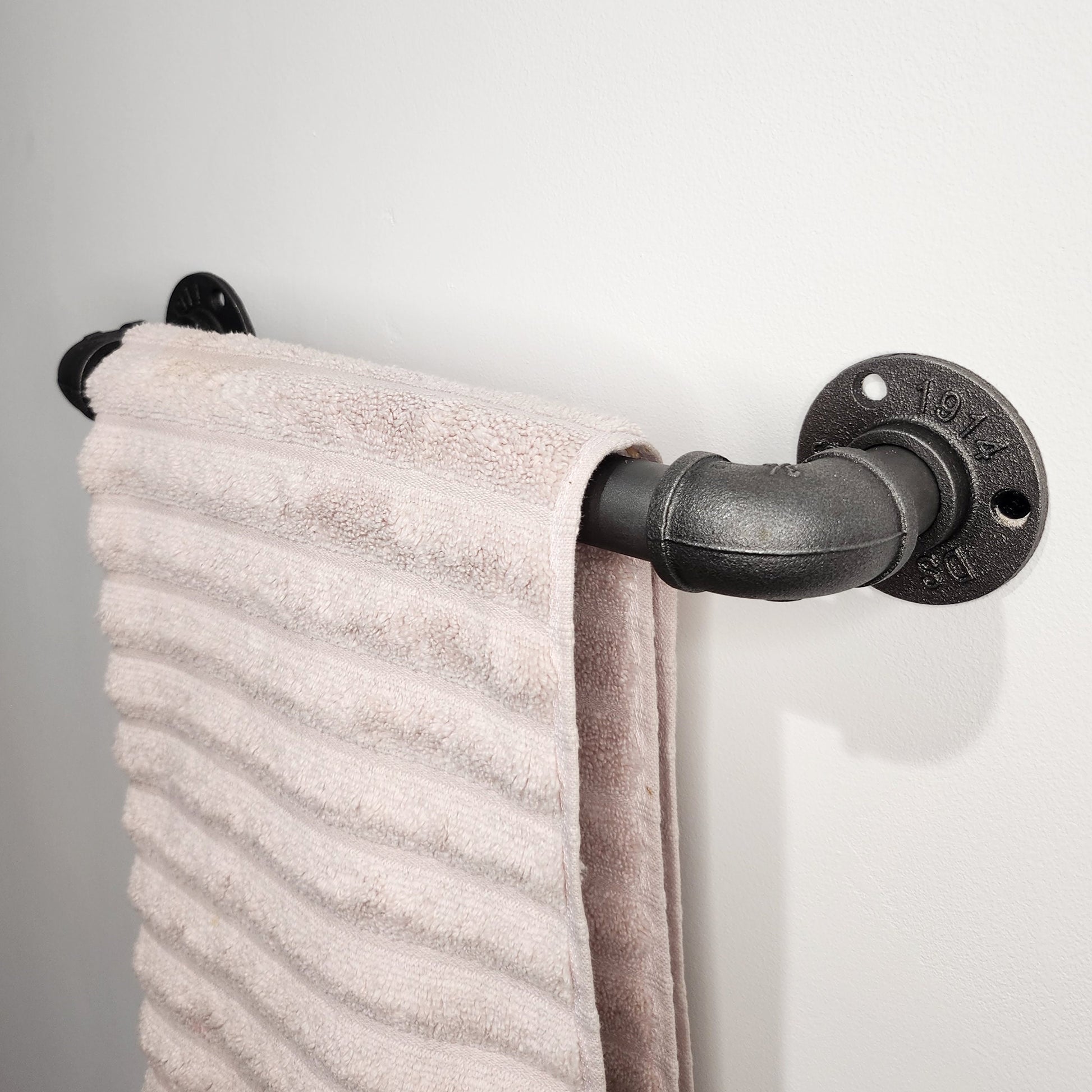 Industrial Steel Tube Towel Rail | Wall Mounted Towel Holder | Handmade Bathroom Hardware | UK Made Rustic / Modern Decor