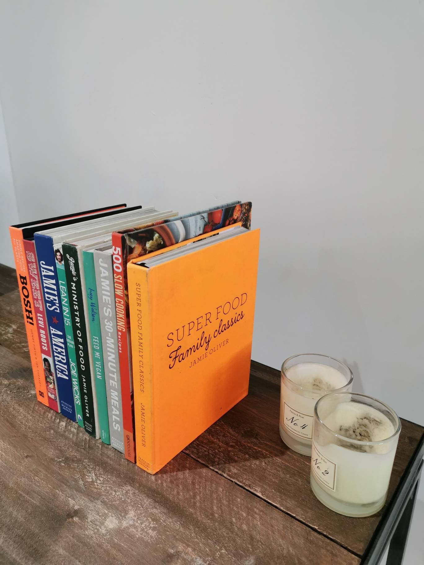 Invisible Bookend – Hidden Floating Book Support – Invisible Shelf Bracket for Books – Raw Steel – Handmade – Free UK Delivery