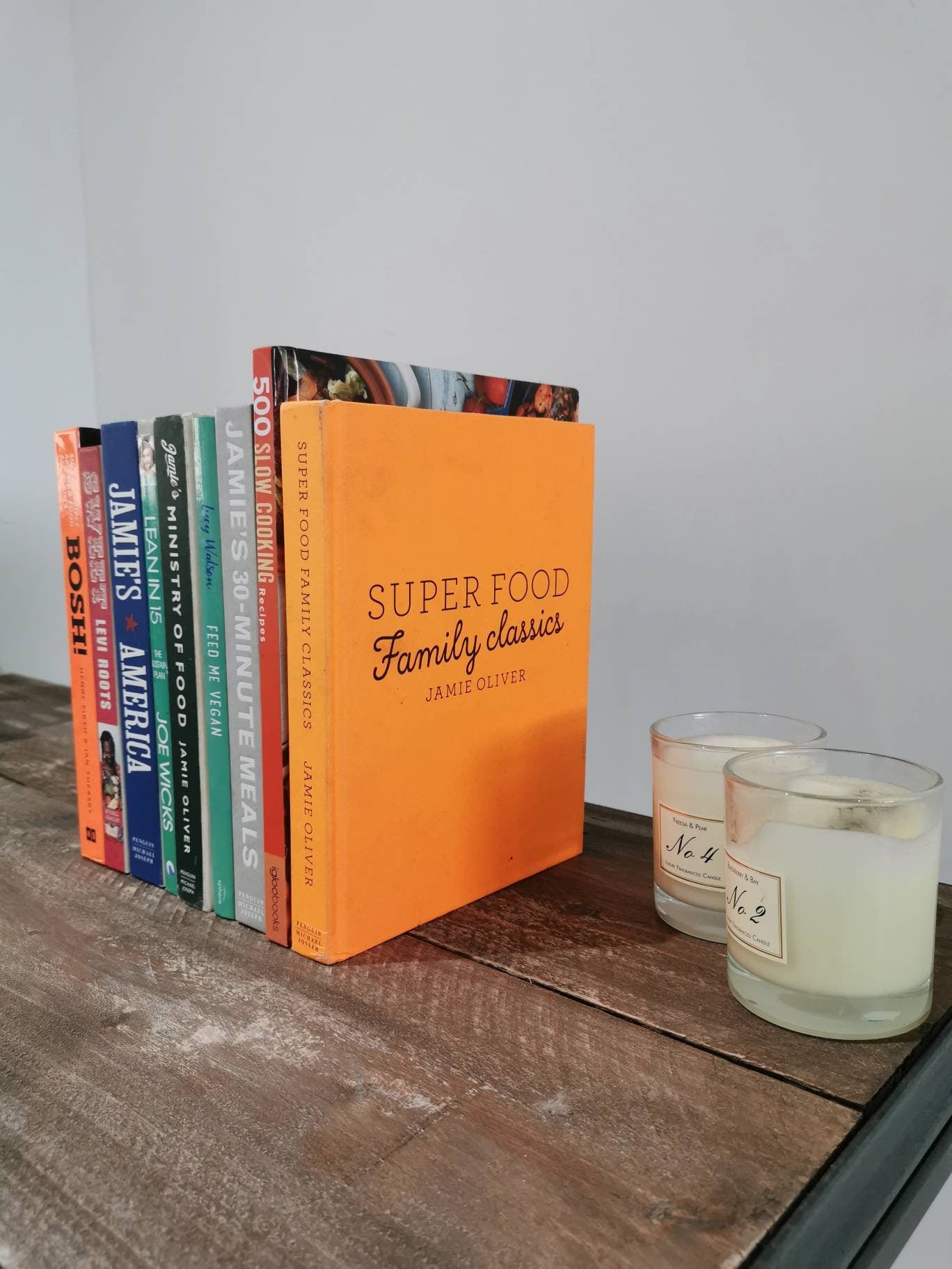 Invisible Bookend – Hidden Floating Book Support – Invisible Shelf Bracket for Books – Raw Steel – Handmade – Free UK Delivery