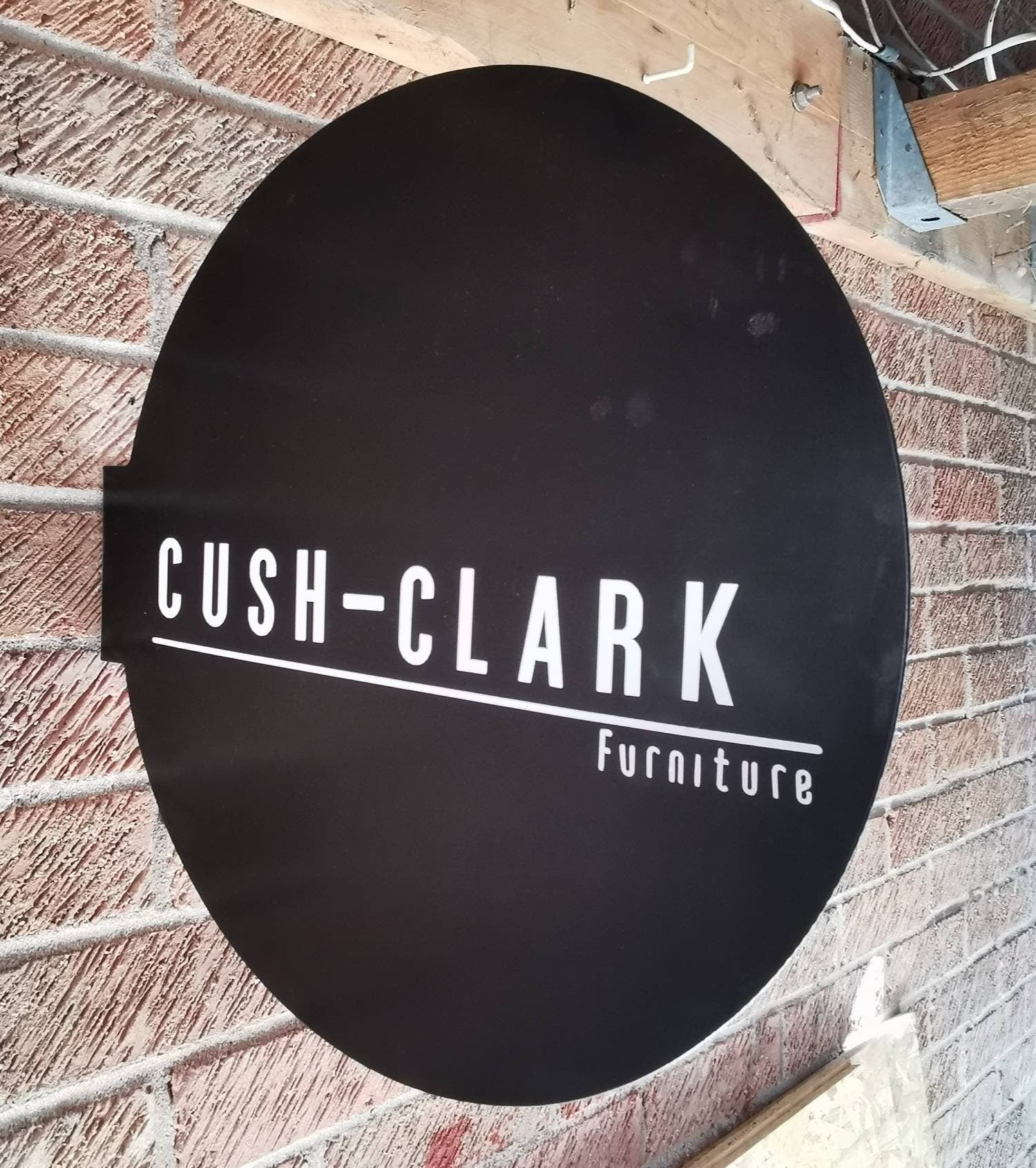 Round Steel Shop Sign – Wall Mounted Cafe Signage (45cm)
