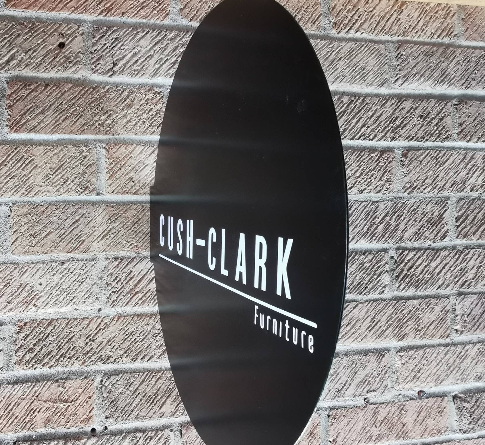 Round Steel Shop Sign – Wall Mounted Cafe Signage (45cm)