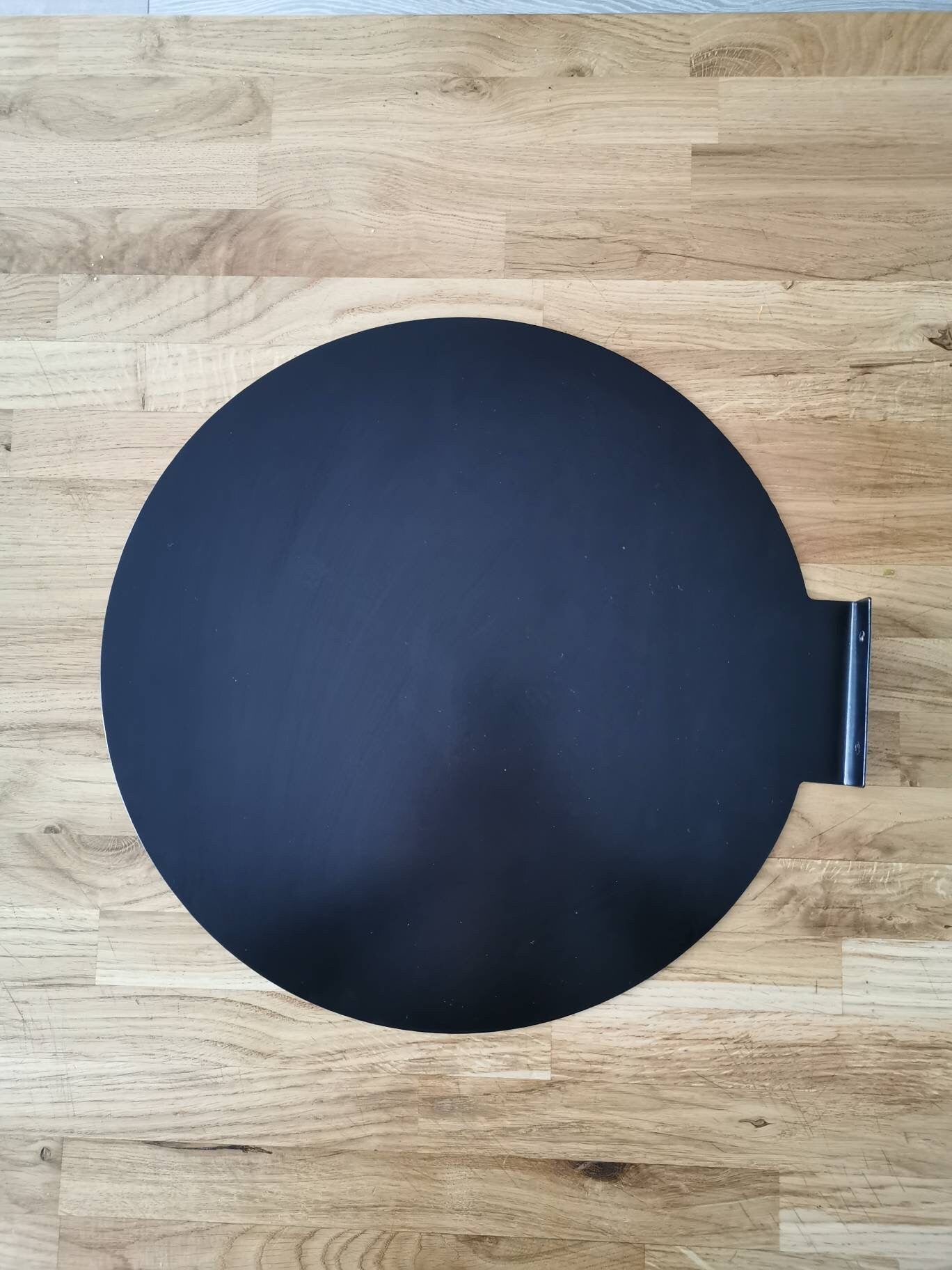 Round Steel Shop Sign – Wall Mounted Cafe Signage (45cm)